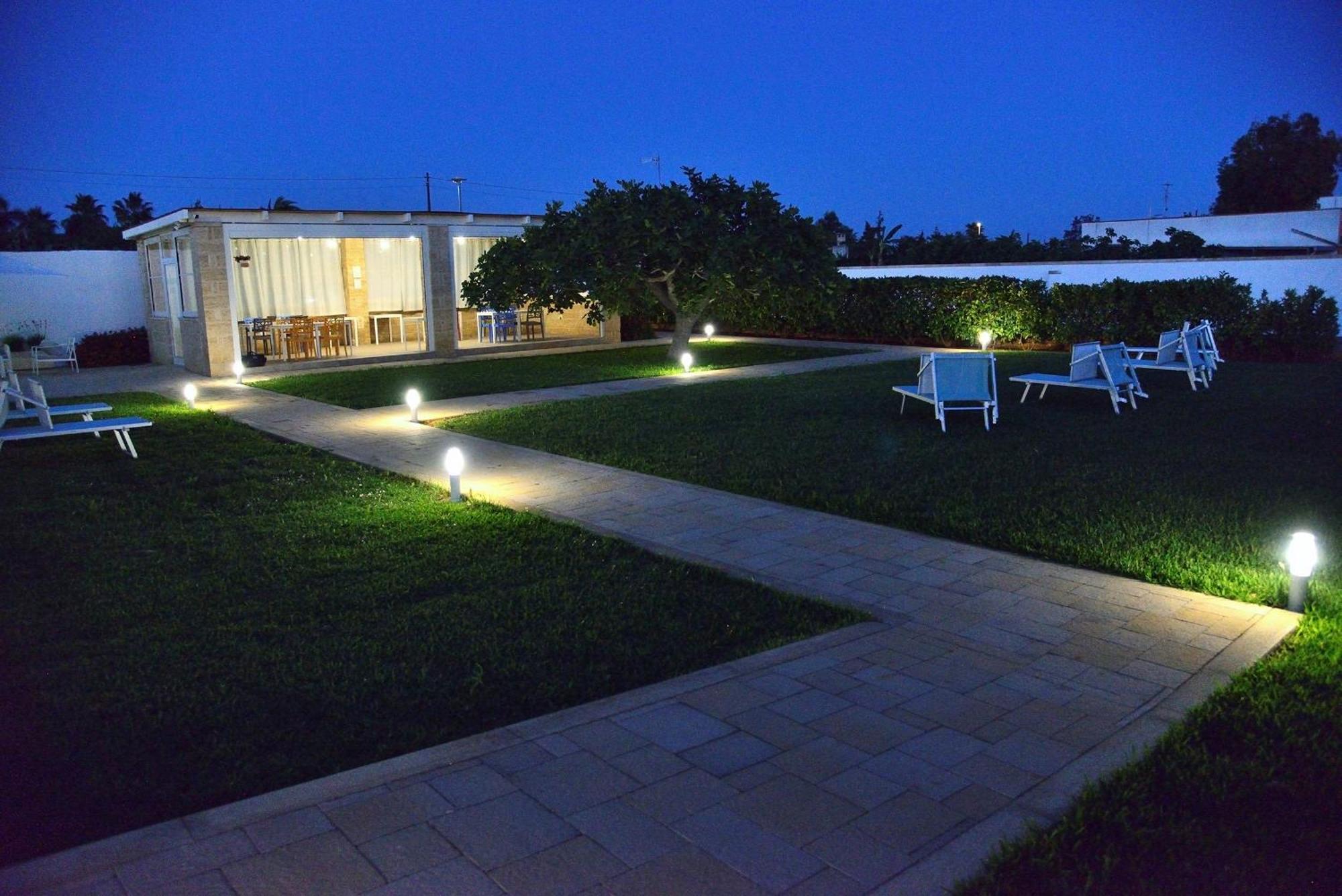 B&B Domus Terra Mare Torre San Giovanni Ugento Exterior foto